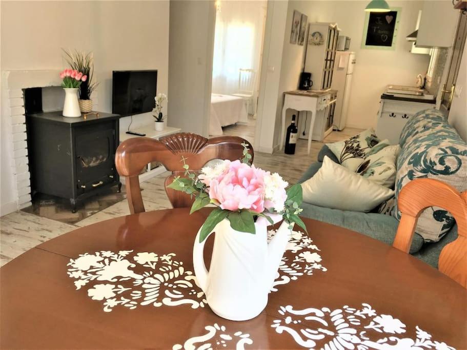 Hermoso Apartamento Vintage กัมบริลส์ ภายนอก รูปภาพ